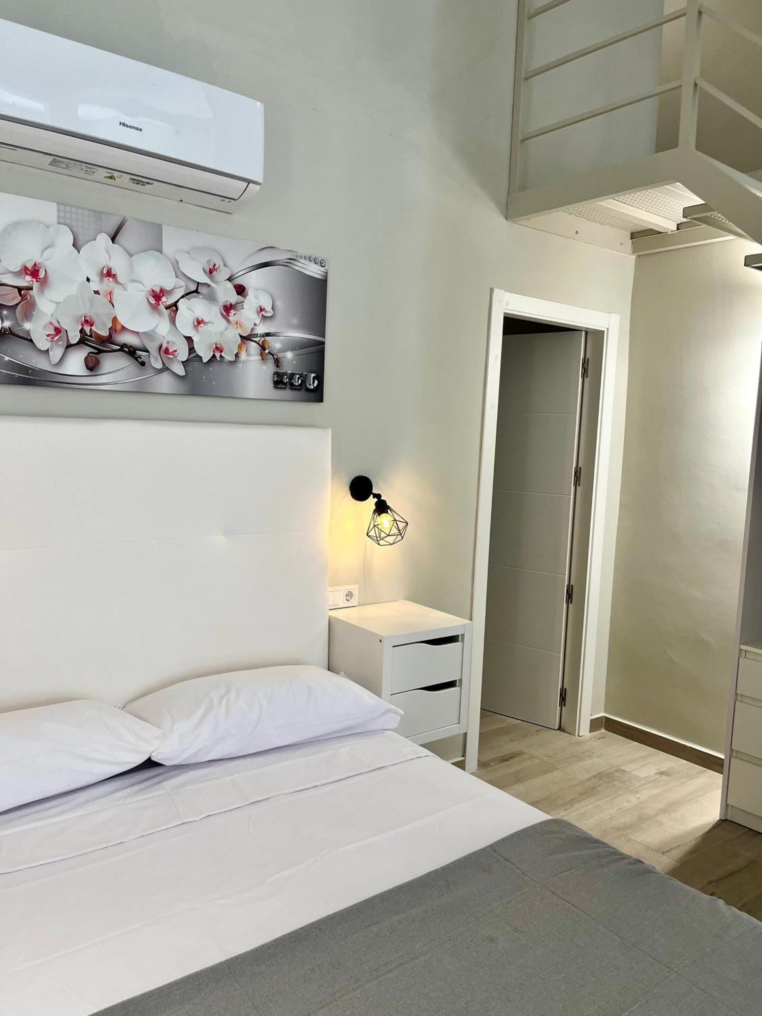 Ribera Suites Gp กอร์โดบา ภายนอก รูปภาพ